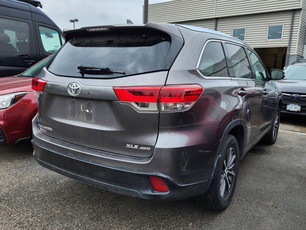 used 2017 Toyota Highlander car, priced at $17,816