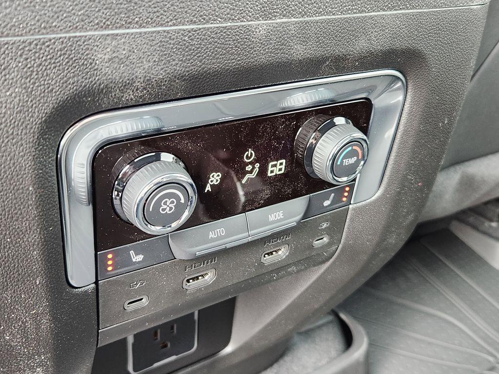 new 2026 Chevrolet Suburban car, priced at $89,295