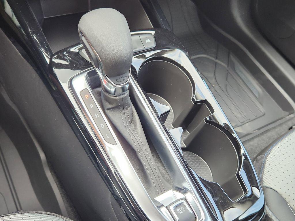 new 2026 Chevrolet Trax car, priced at $25,144