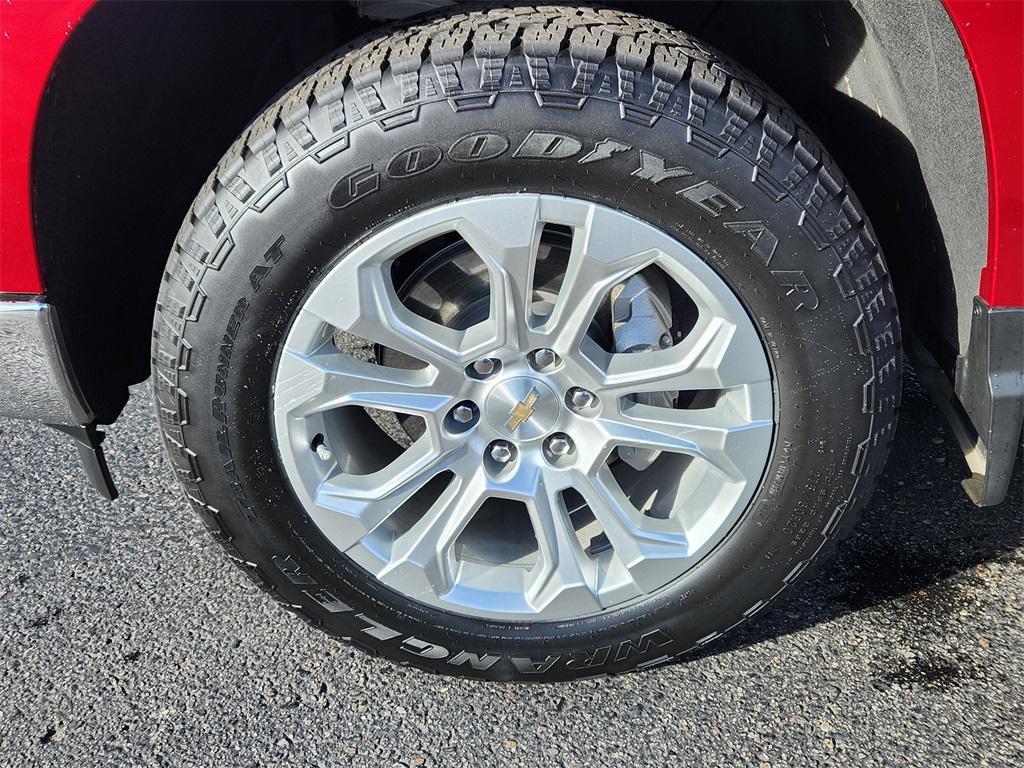 used 2024 Chevrolet Silverado 1500 car, priced at $51,108