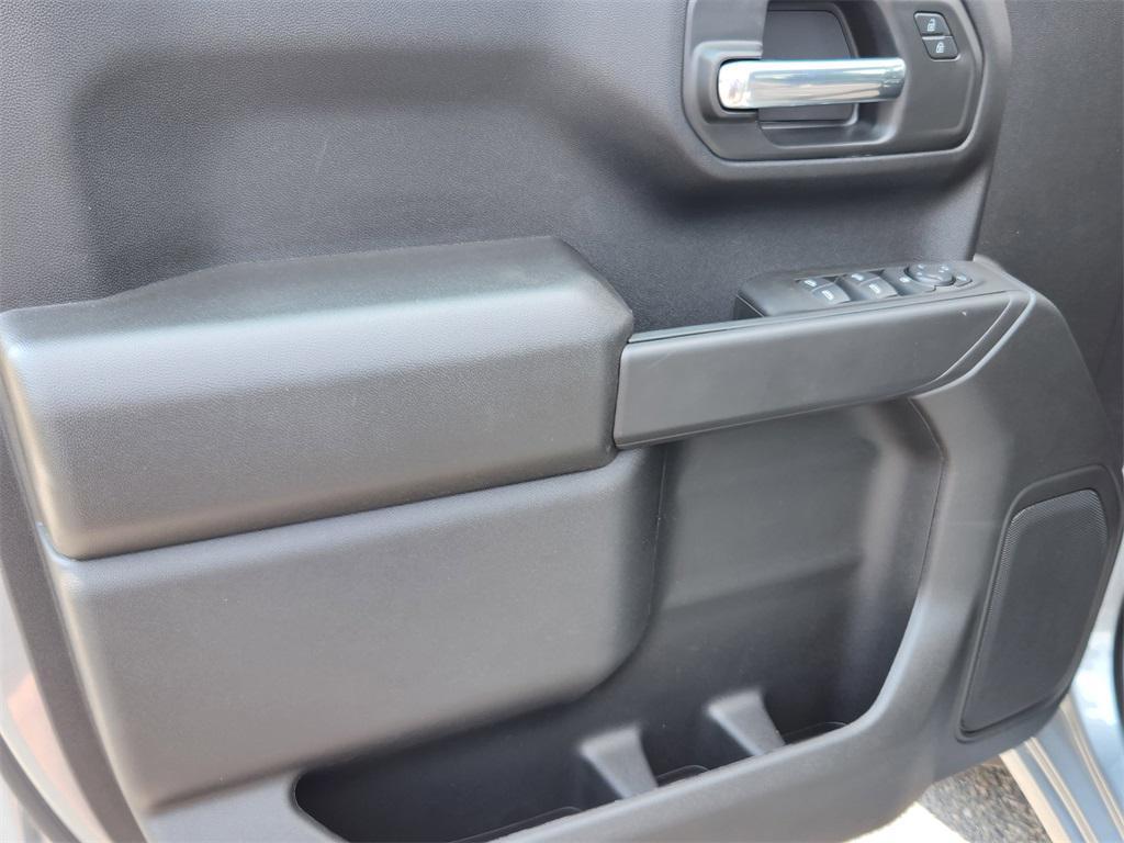 new 2025 Chevrolet Silverado 1500 car, priced at $44,355