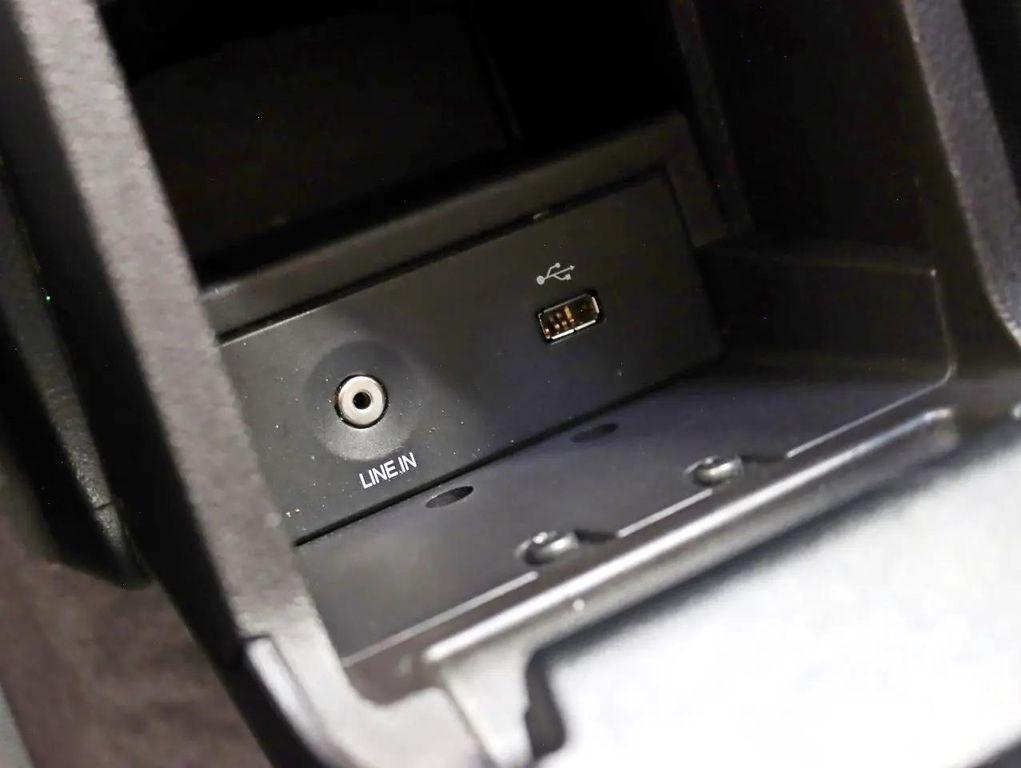 used 2014 Ford Focus car, priced at $5,588