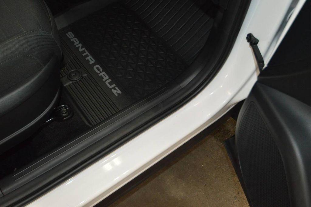 used 2024 Hyundai SANTA CRUZ car, priced at $26,997