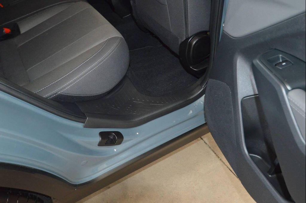 used 2025 Subaru Crosstrek car, priced at $27,997