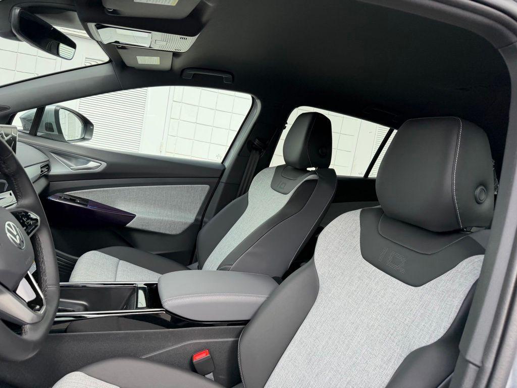 new 2026 Volkswagen ID.4 car, priced at $33,491