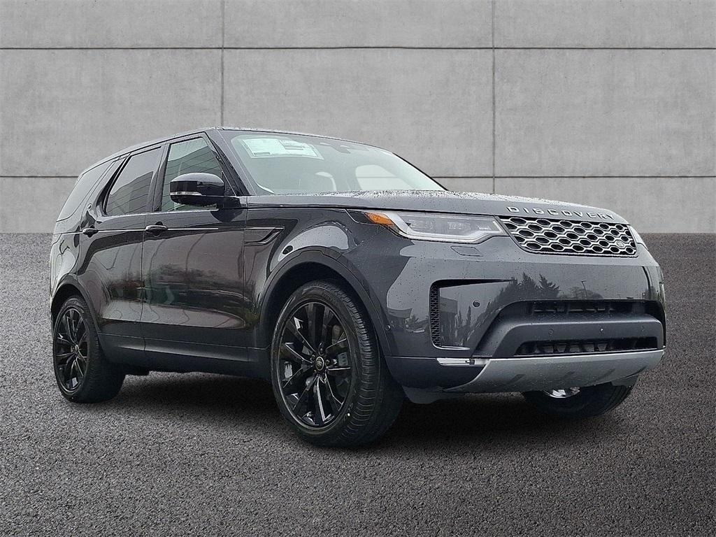 new 2026 Land Rover Discovery car, priced at $69,691