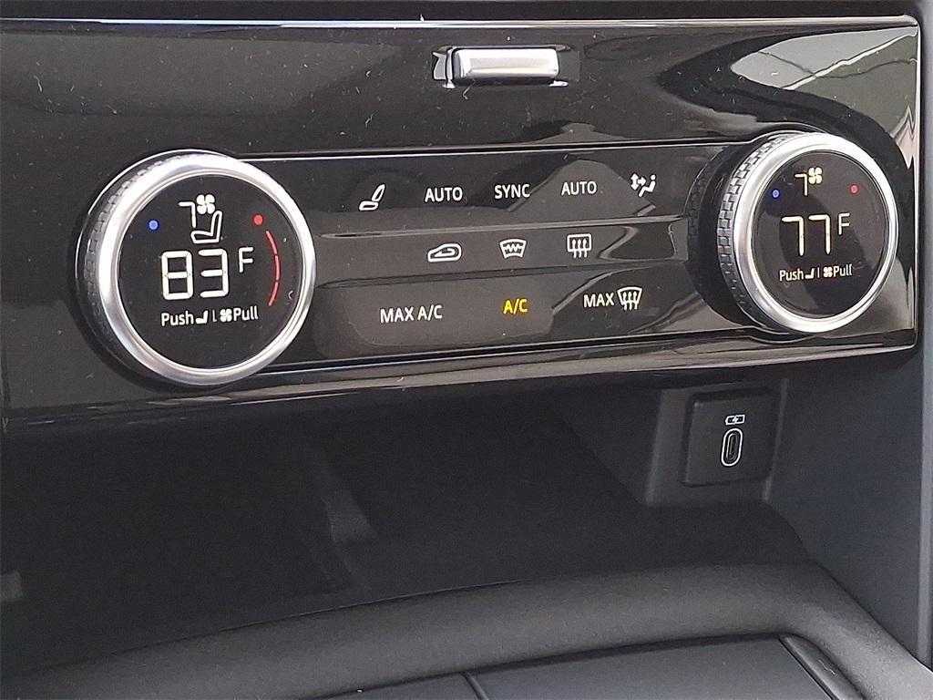 new 2026 Land Rover Discovery car, priced at $65,791