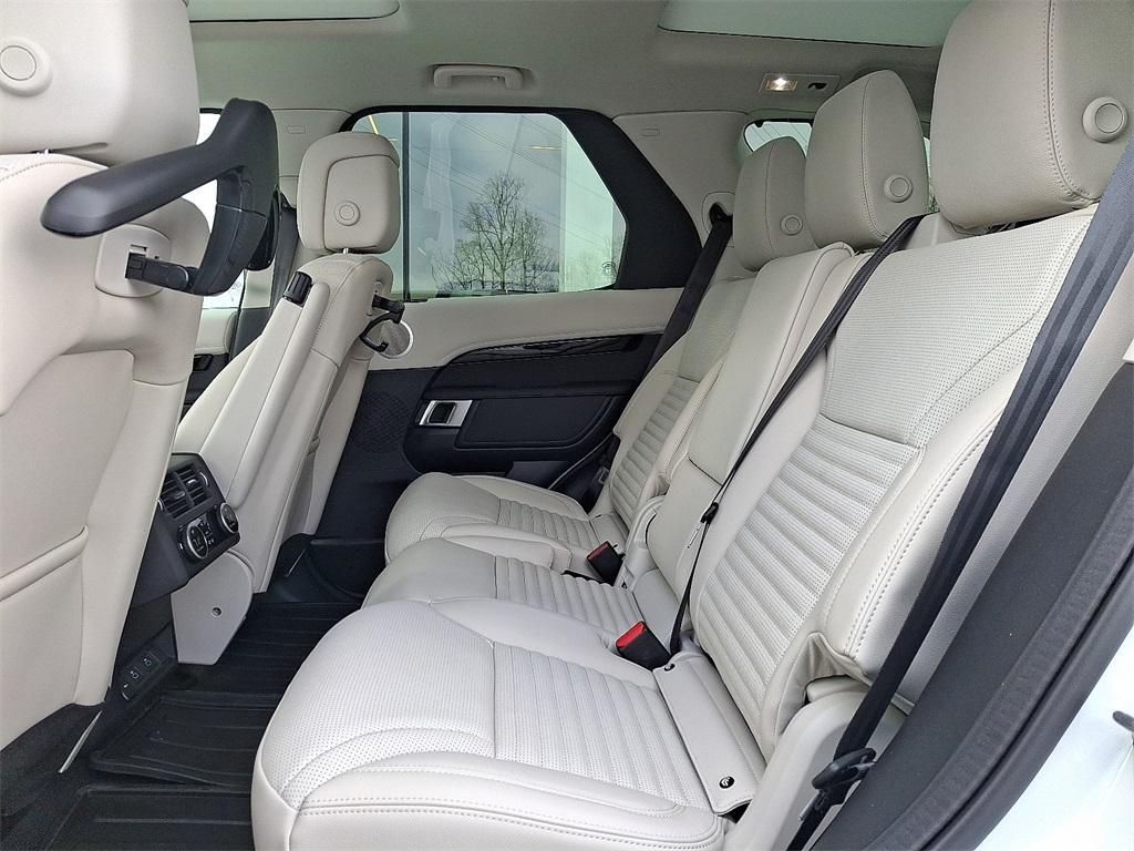 new 2026 Land Rover Discovery car, priced at $65,791