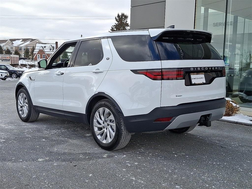 new 2026 Land Rover Discovery car, priced at $65,791