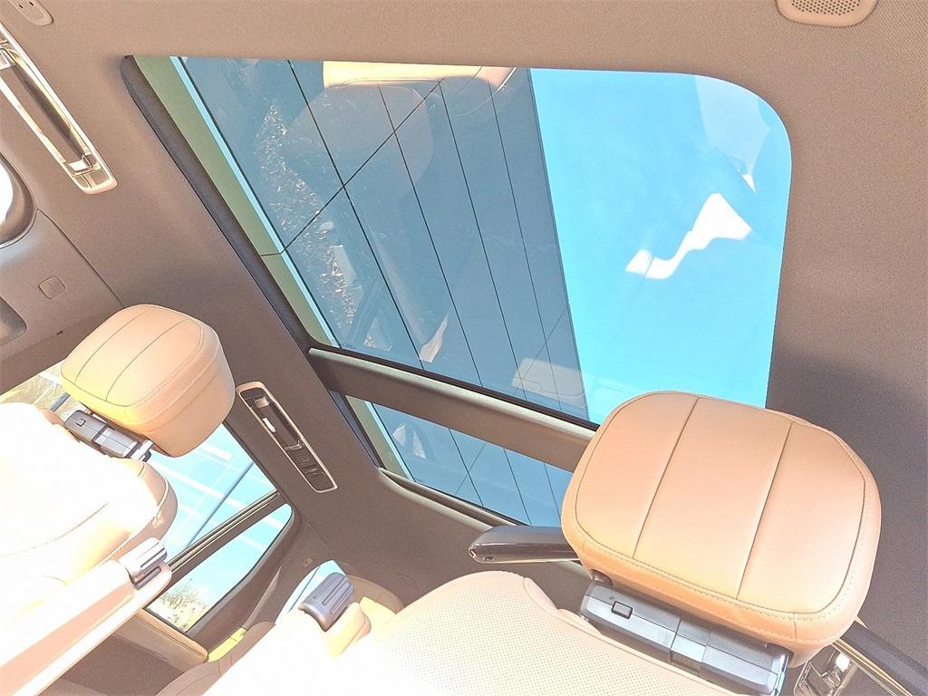 new 2026 Land Rover Range Rover car, priced at $134,615