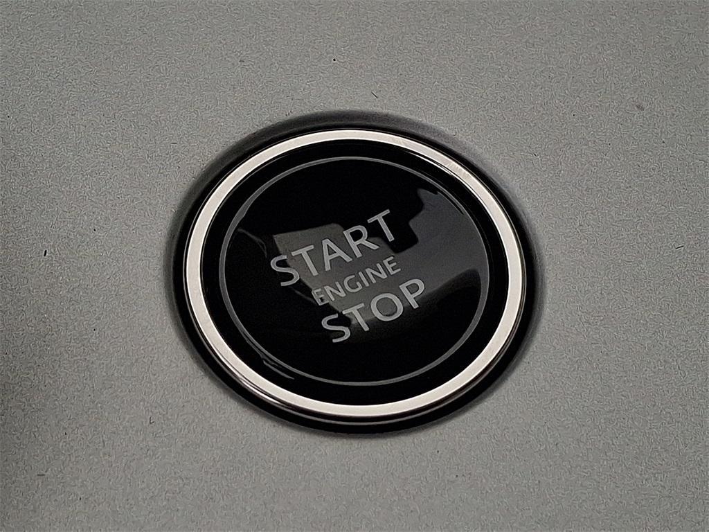 new 2026 Land Rover Range Rover car, priced at $123,935