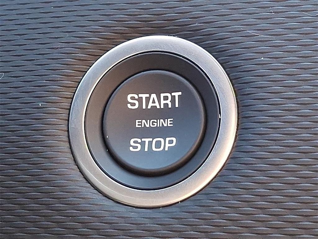 new 2025 Land Rover Discovery Sport car, priced at $60,408