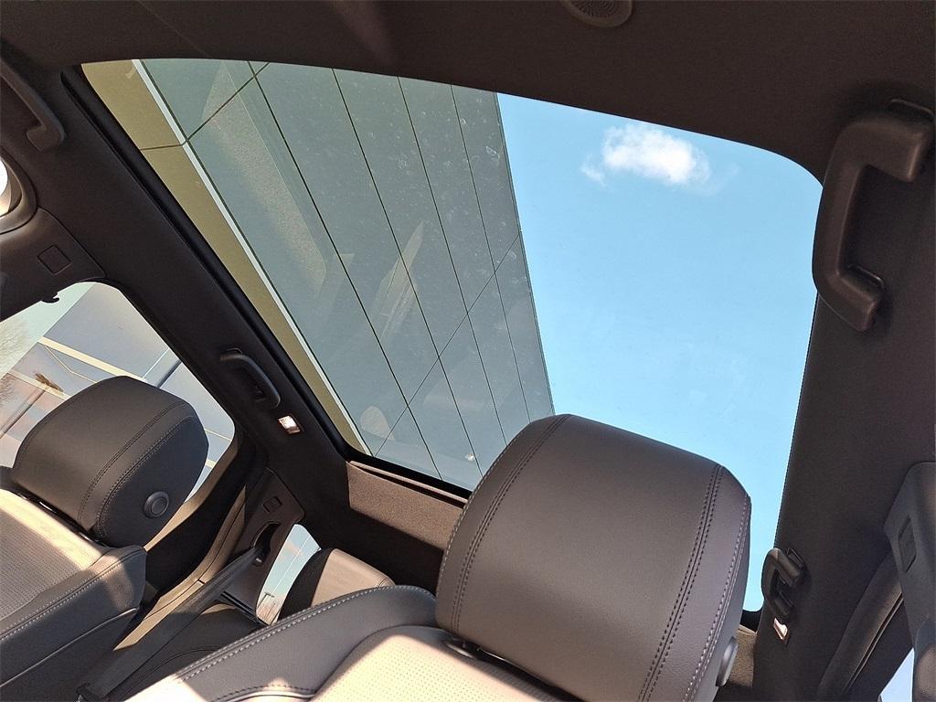 new 2025 Land Rover Discovery Sport car, priced at $60,408