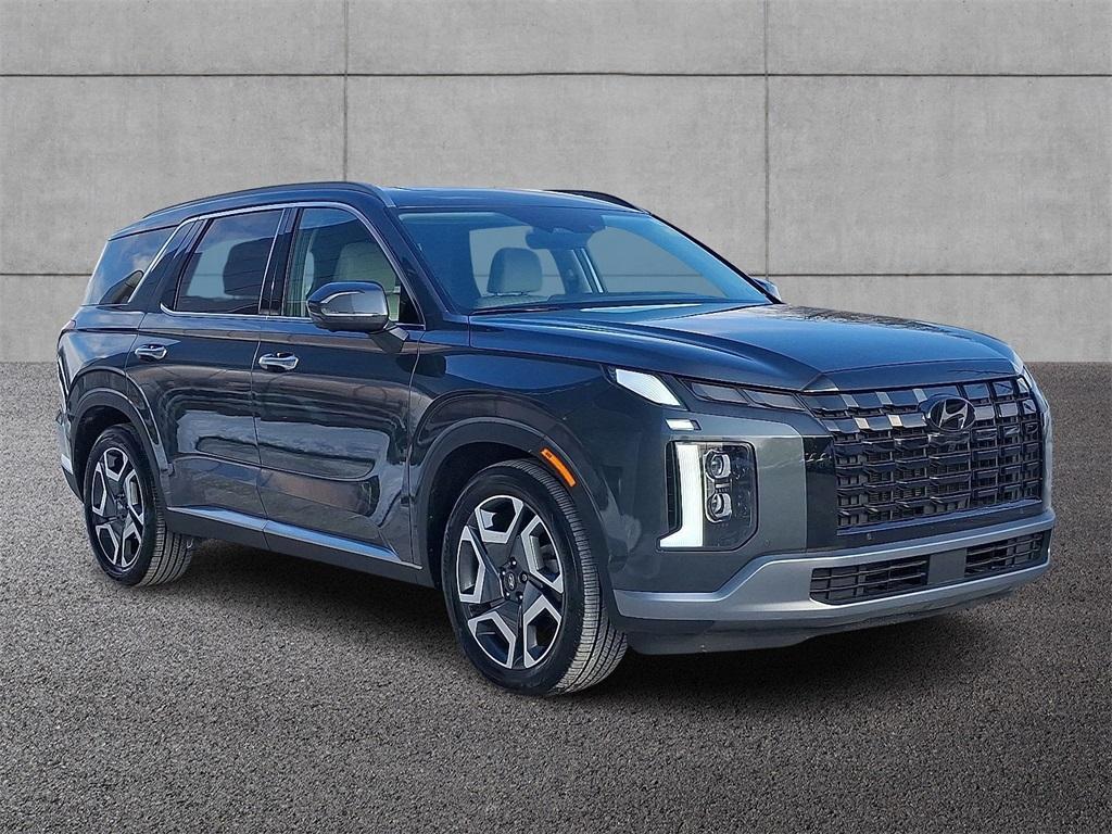 used 2023 Hyundai Palisade car, priced at $31,900