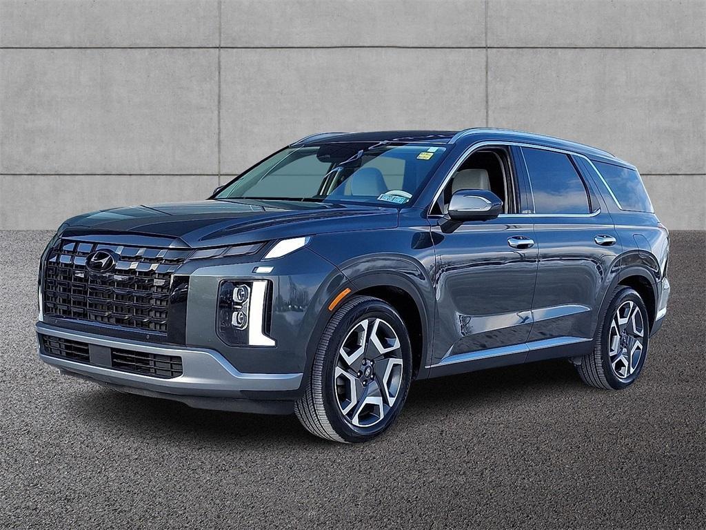 used 2023 Hyundai Palisade car, priced at $31,900