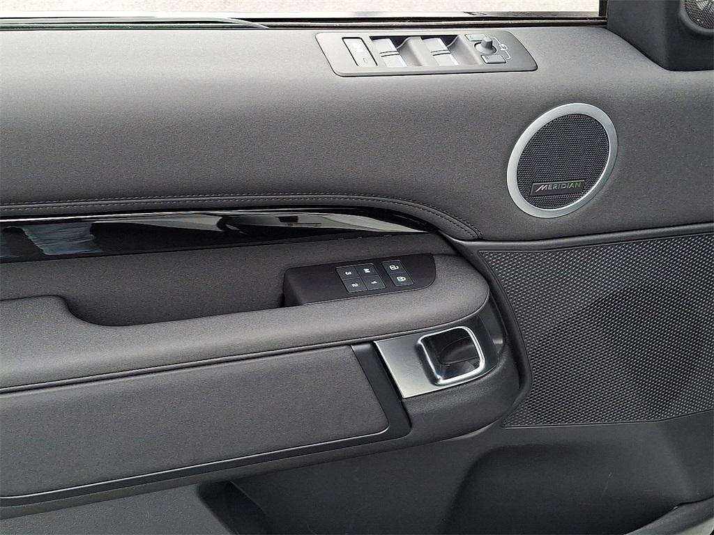 used 2025 Land Rover Discovery car, priced at $54,750