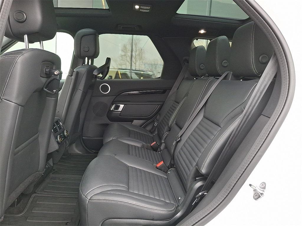 used 2025 Land Rover Discovery car, priced at $54,750