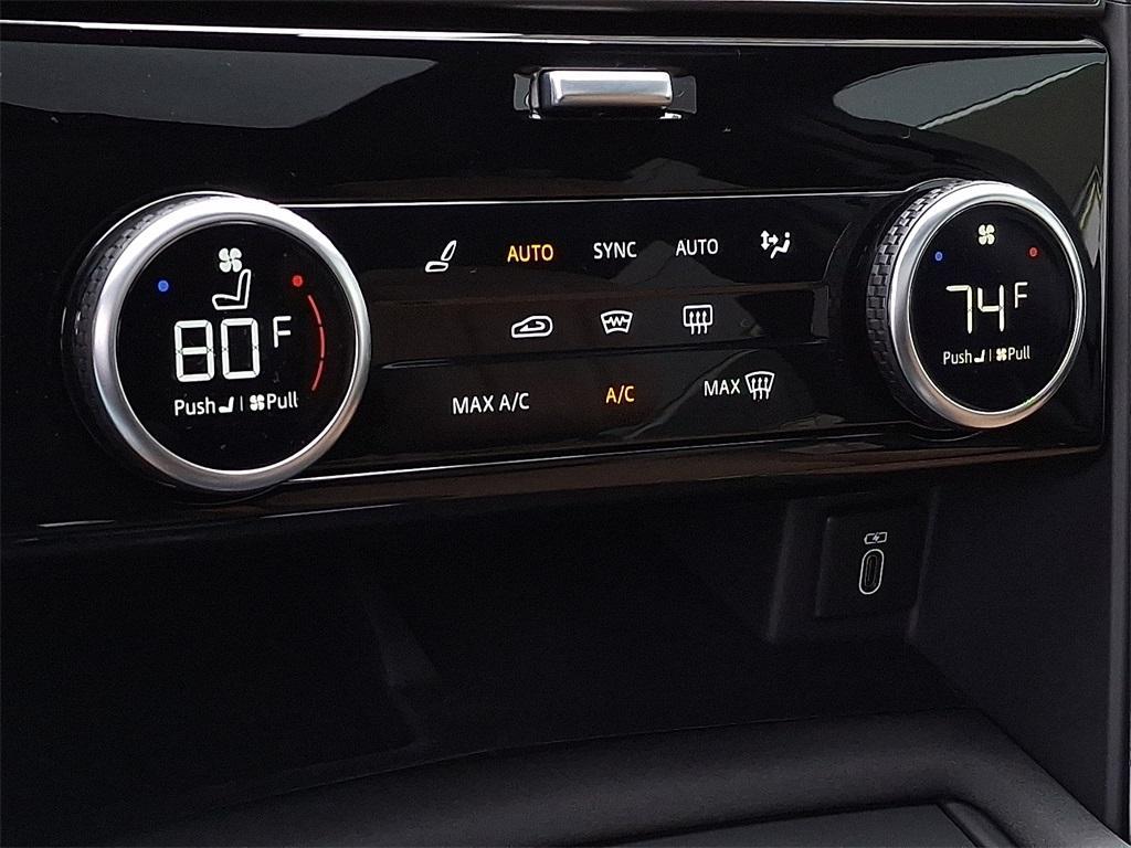 new 2026 Land Rover Discovery car, priced at $82,291