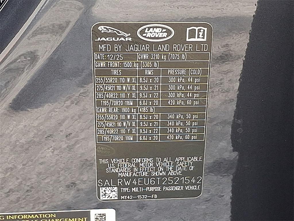 new 2026 Land Rover Discovery car, priced at $79,891