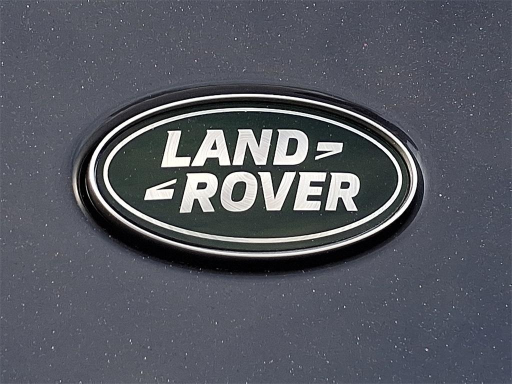 new 2026 Land Rover Discovery car, priced at $79,891