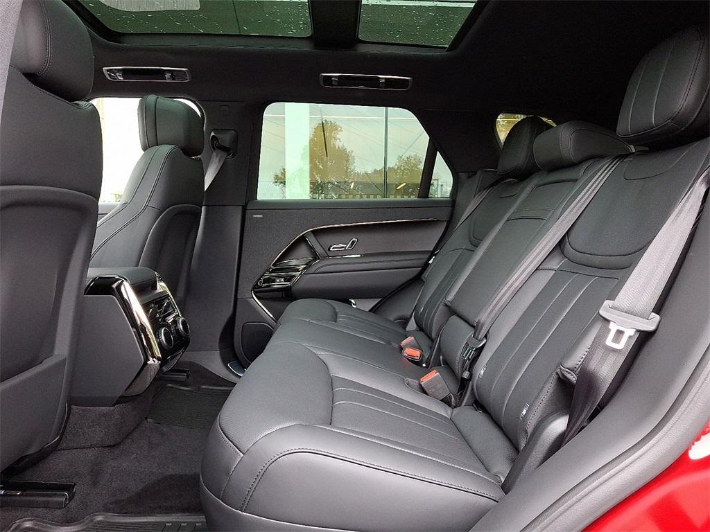 new 2025 Land Rover Range Rover Sport car, priced at $119,470