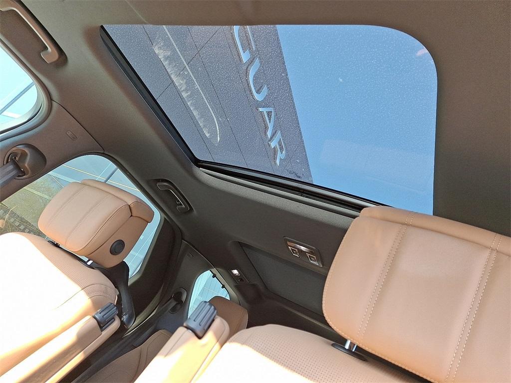 used 2025 Land Rover Discovery car, priced at $63,950