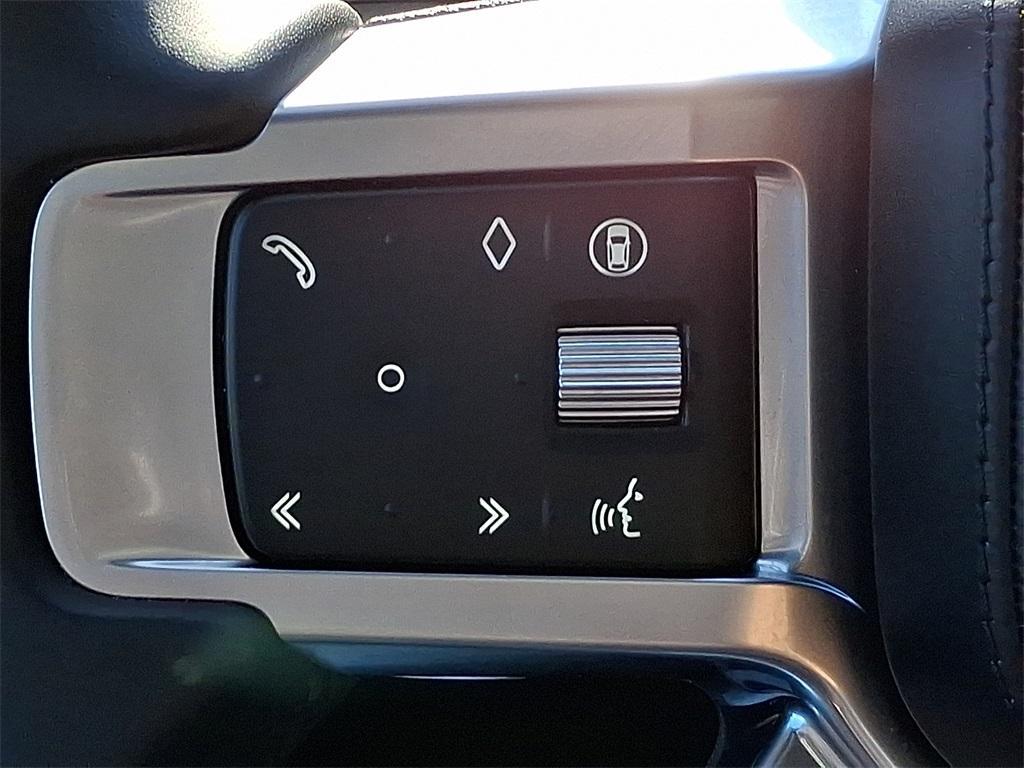 used 2025 Land Rover Discovery car, priced at $63,950