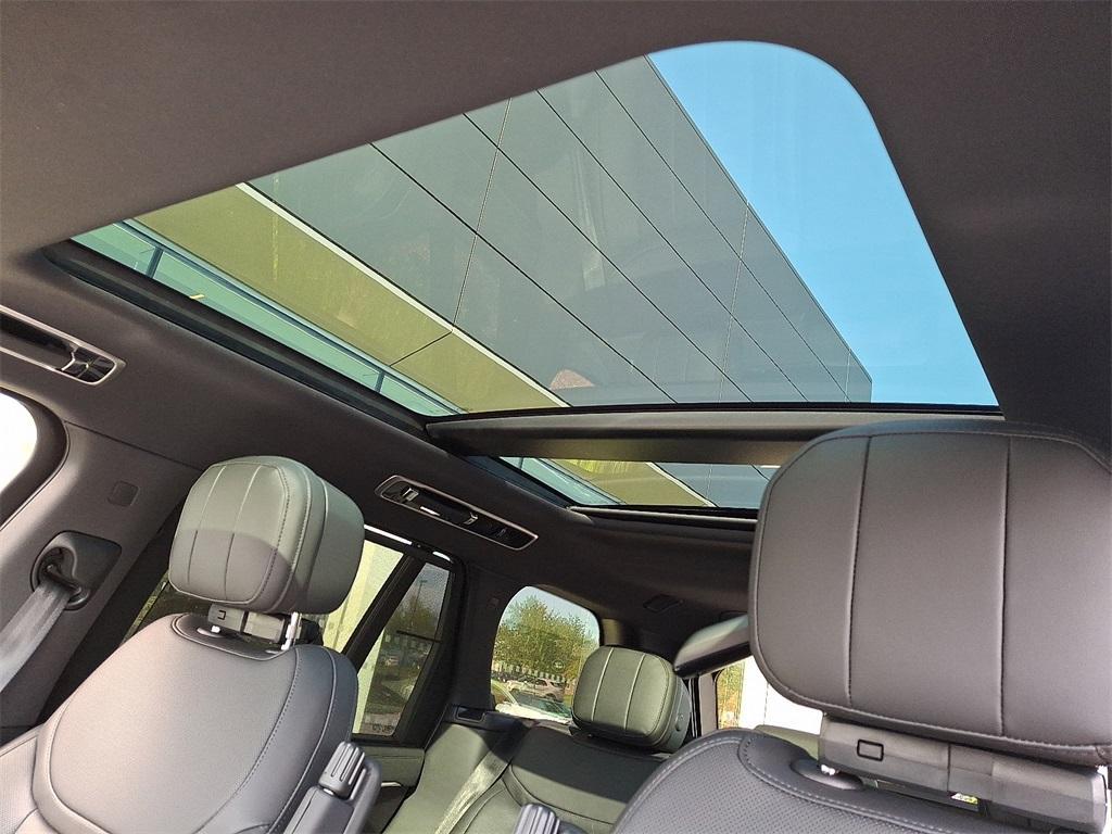 new 2025 Land Rover Range Rover car, priced at $135,590