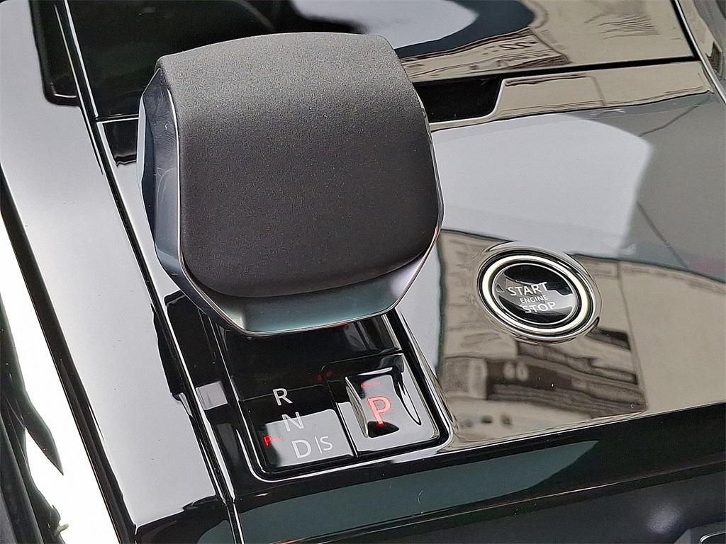 new 2025 Land Rover Range Rover Sport car, priced at $105,440