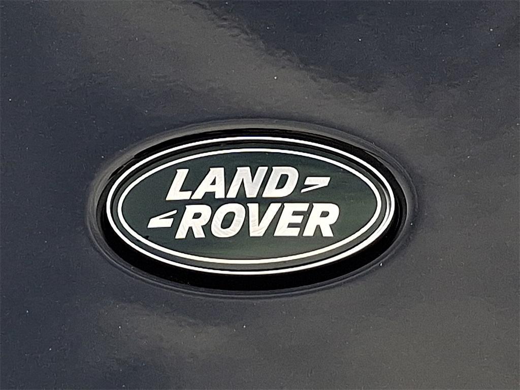 new 2026 Land Rover Discovery car, priced at $68,491