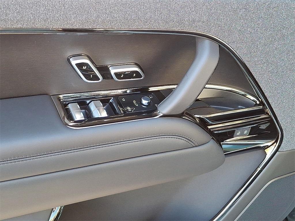 new 2025 Land Rover Range Rover Sport car, priced at $109,215