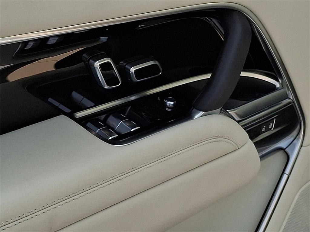 new 2025 Land Rover Range Rover car, priced at $127,910
