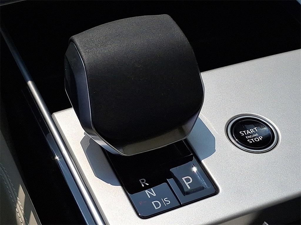new 2025 Land Rover Range Rover car, priced at $127,910