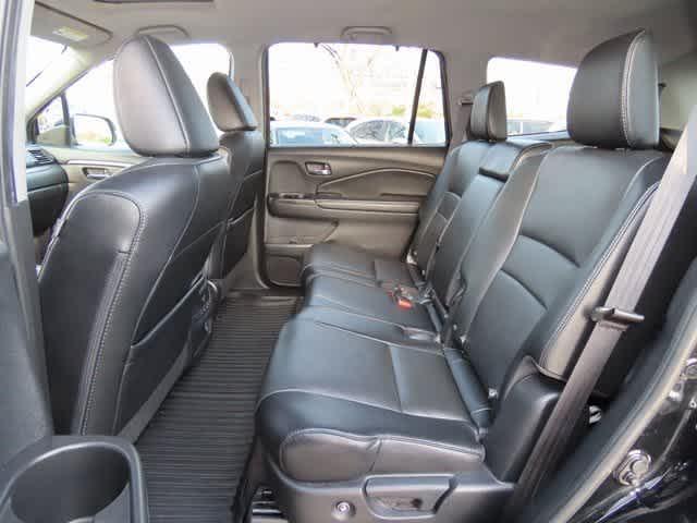 used 2022 Honda Pilot car, priced at $25,108