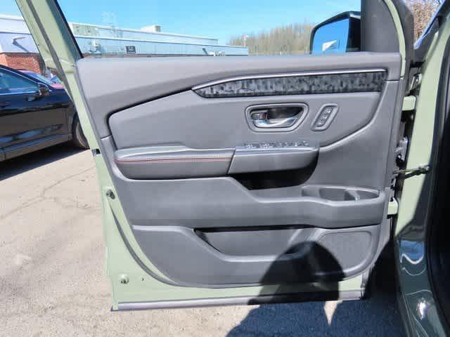 new 2026 Honda Passport car, priced at $55,800