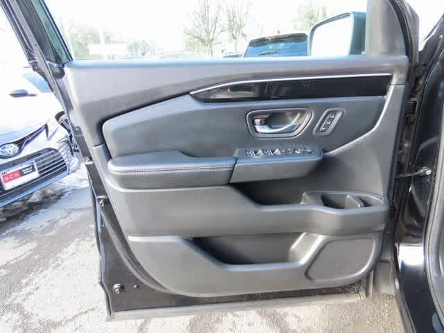 used 2024 Honda Pilot car, priced at $38,260