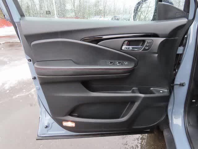 used 2024 Honda Ridgeline car, priced at $39,550