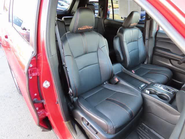 used 2022 Honda Passport car, priced at $30,764