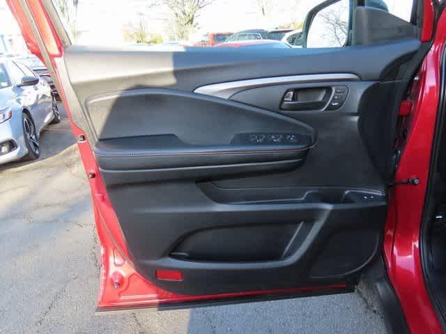 used 2022 Honda Passport car, priced at $30,764