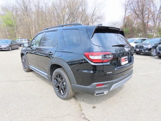 new 2025 Honda Pilot car, priced at $53,295