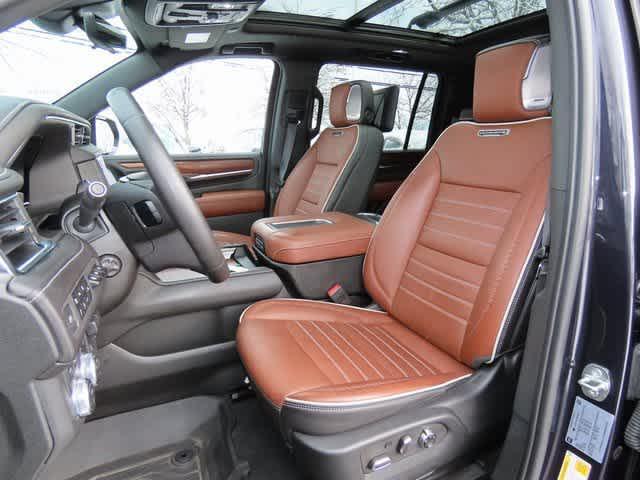 used 2023 GMC Yukon XL car, priced at $69,330