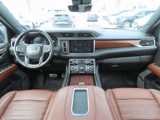 used 2023 GMC Yukon XL car, priced at $69,330