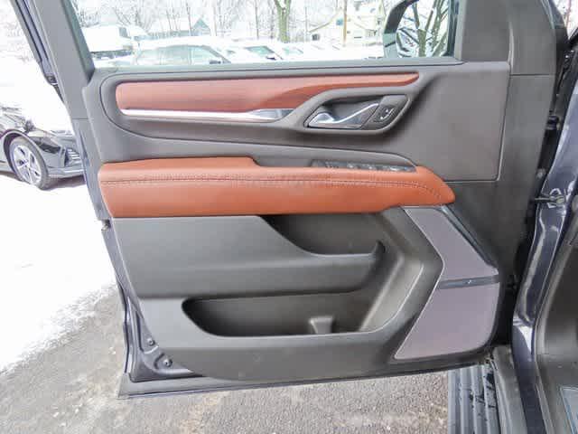 used 2023 GMC Yukon XL car, priced at $69,330