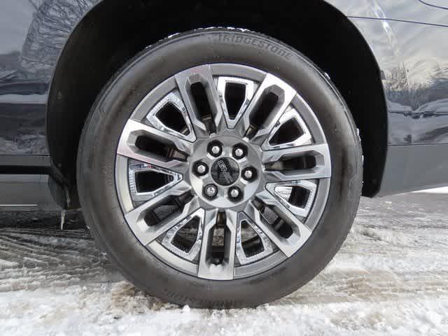 used 2023 GMC Yukon XL car, priced at $69,330