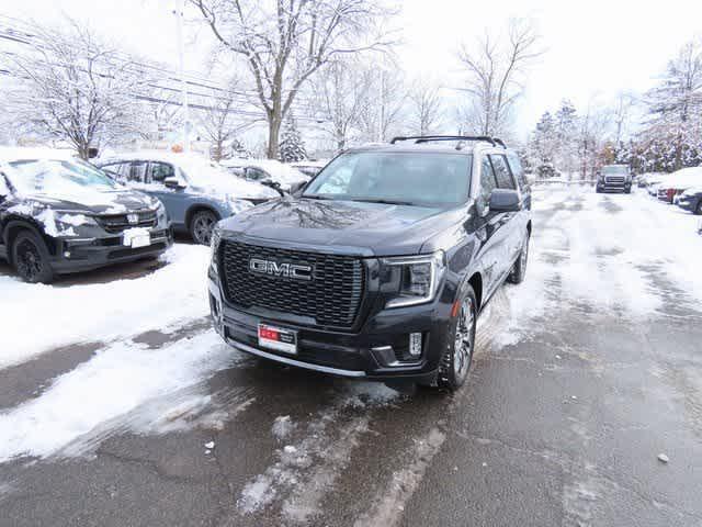 used 2023 GMC Yukon XL car, priced at $69,330