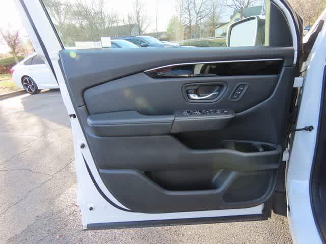 used 2023 Honda Pilot car, priced at $40,535