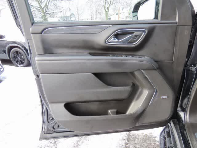 used 2023 GMC Yukon car, priced at $48,716