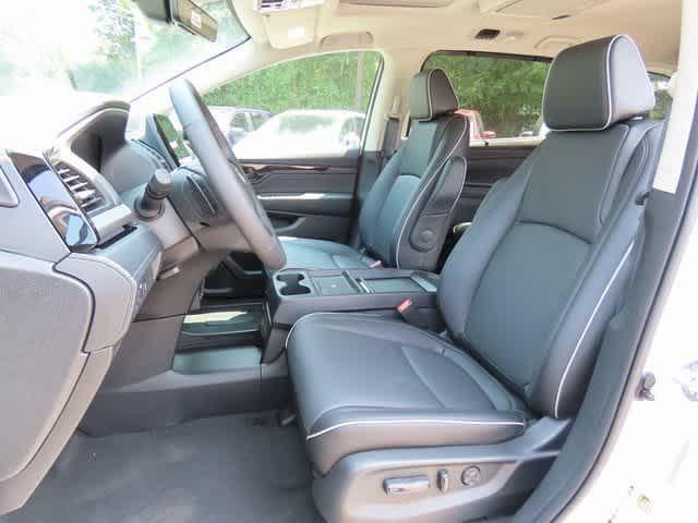 new 2026 Honda Odyssey car, priced at $49,445