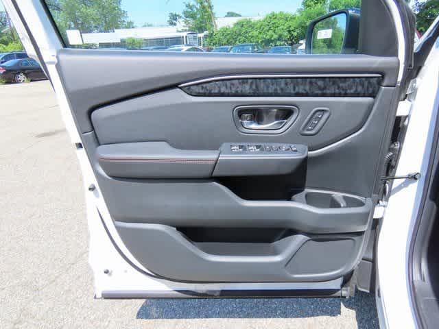 new 2026 Honda Passport car, priced at $54,400