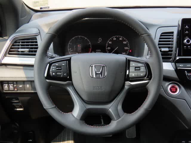 new 2026 Honda Odyssey car, priced at $45,845